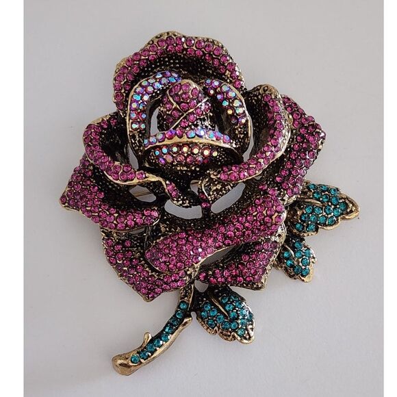 Purple Rose Rhinestone Brooch Gorgeous Floral Jewel Tone Colors - Picture 1 of 3